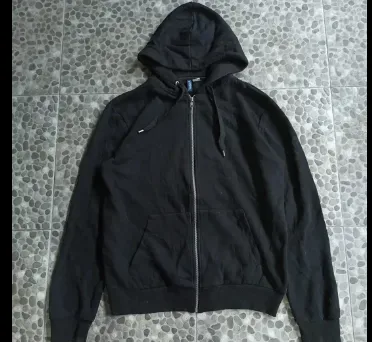 Jaket Hoodie H&M Hitam Size L
