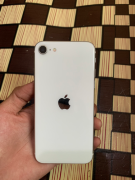 iPhone SE Gen 2 (iBox) — foto 2 dari 2