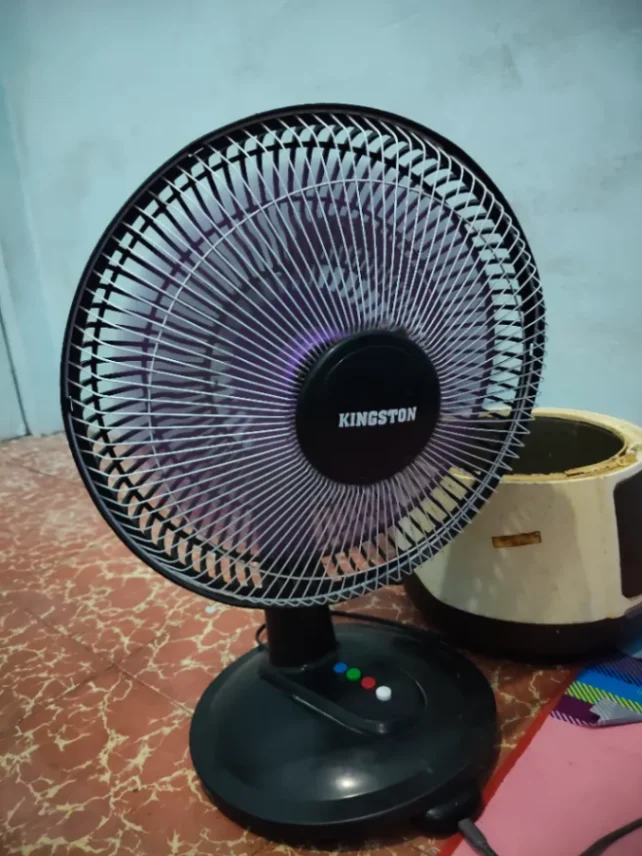 Kipas dan rice cooker — foto 3 dari 5