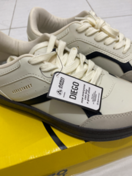 Sepatu aerostreet diego natural 41 — foto 1 dari 3